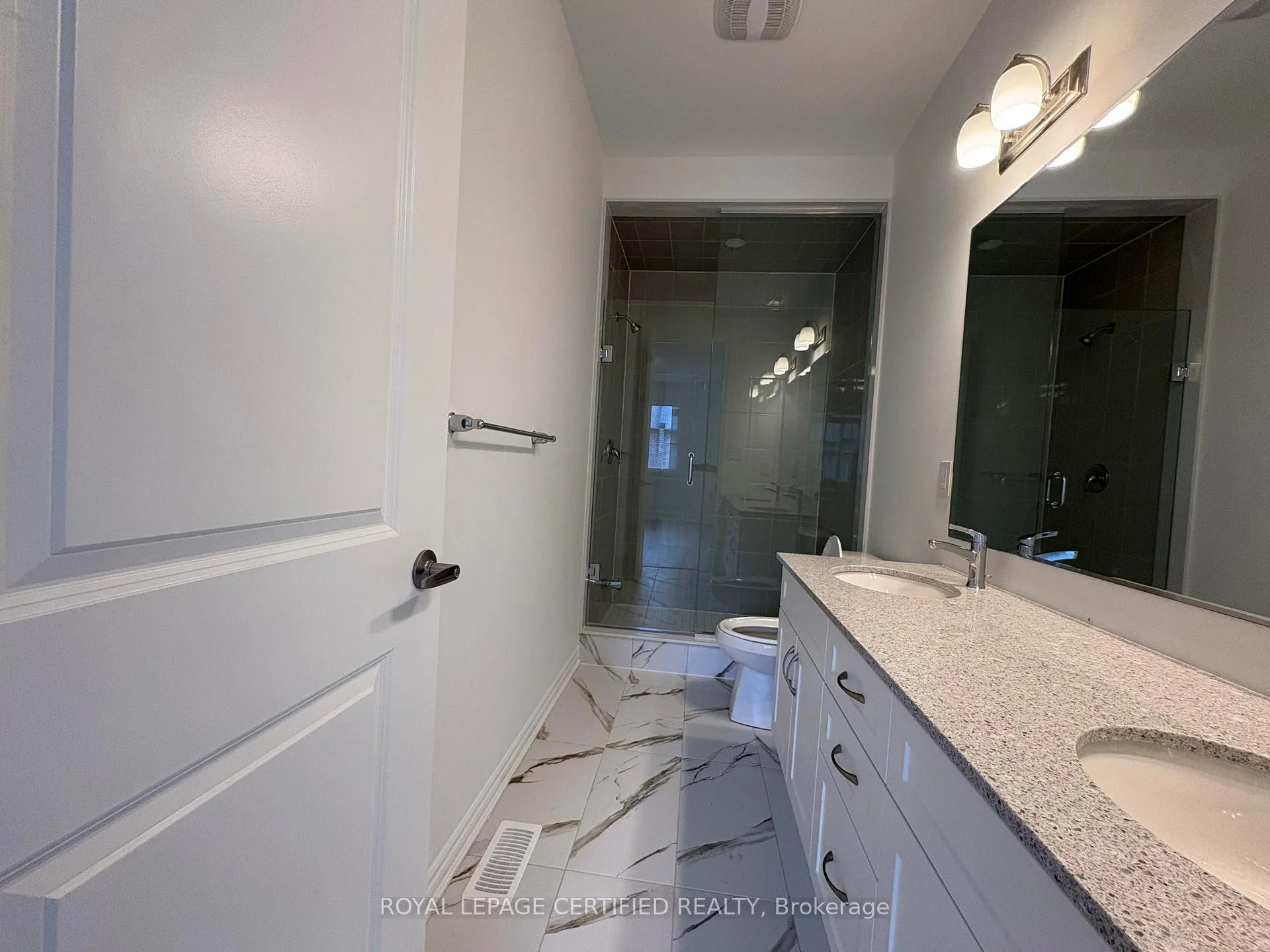 Photo 24 of 1368 Copley Court, Milton, Bowes — HOMEH