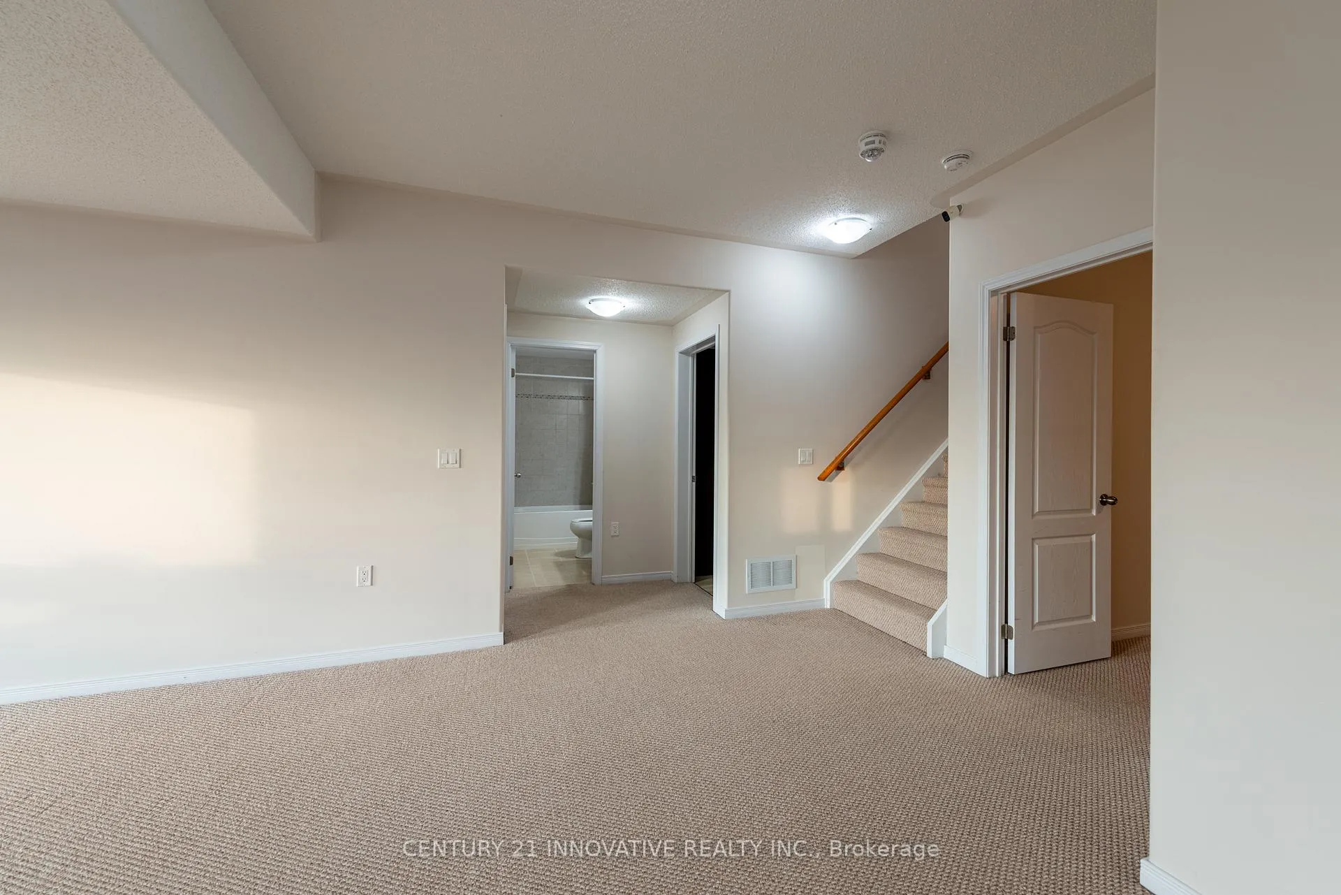 Photo 28 of 941 Avery Avenue, Peterborough, Monaghan Ward 2 — HOMEH