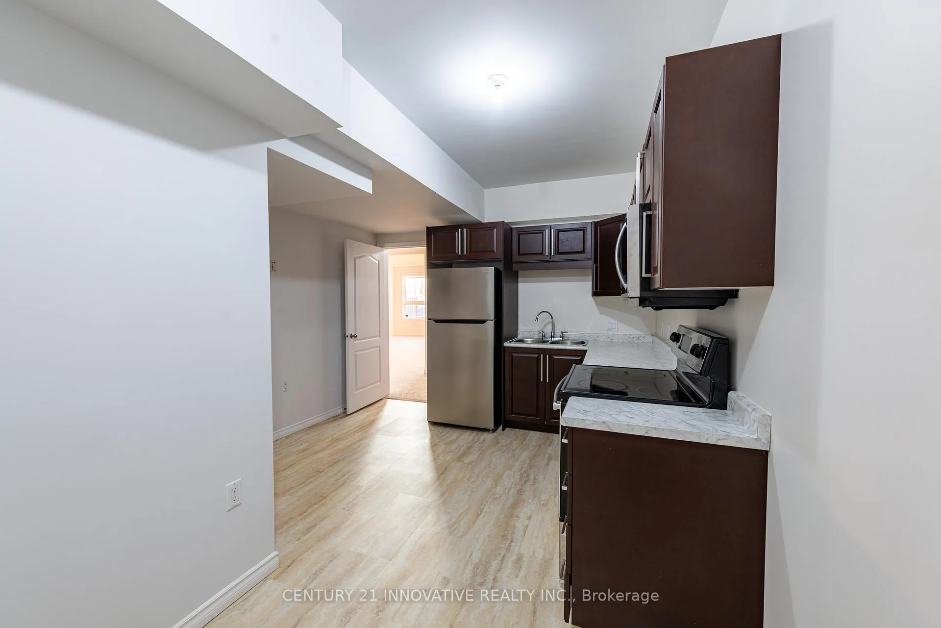 Photo 31 of 941 Avery Avenue, Peterborough, Monaghan Ward 2 — HOMEH
