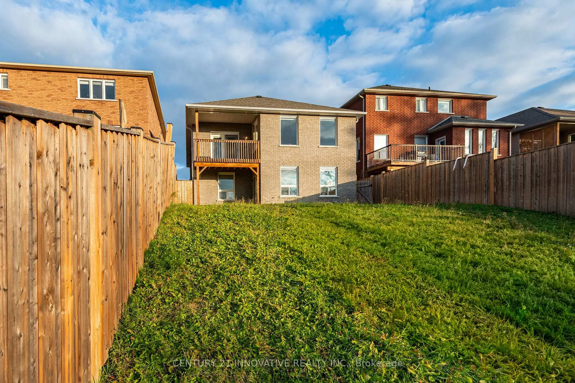 Photo 34 of 941 Avery Avenue, Peterborough, Monaghan Ward 2 — HOMEH
