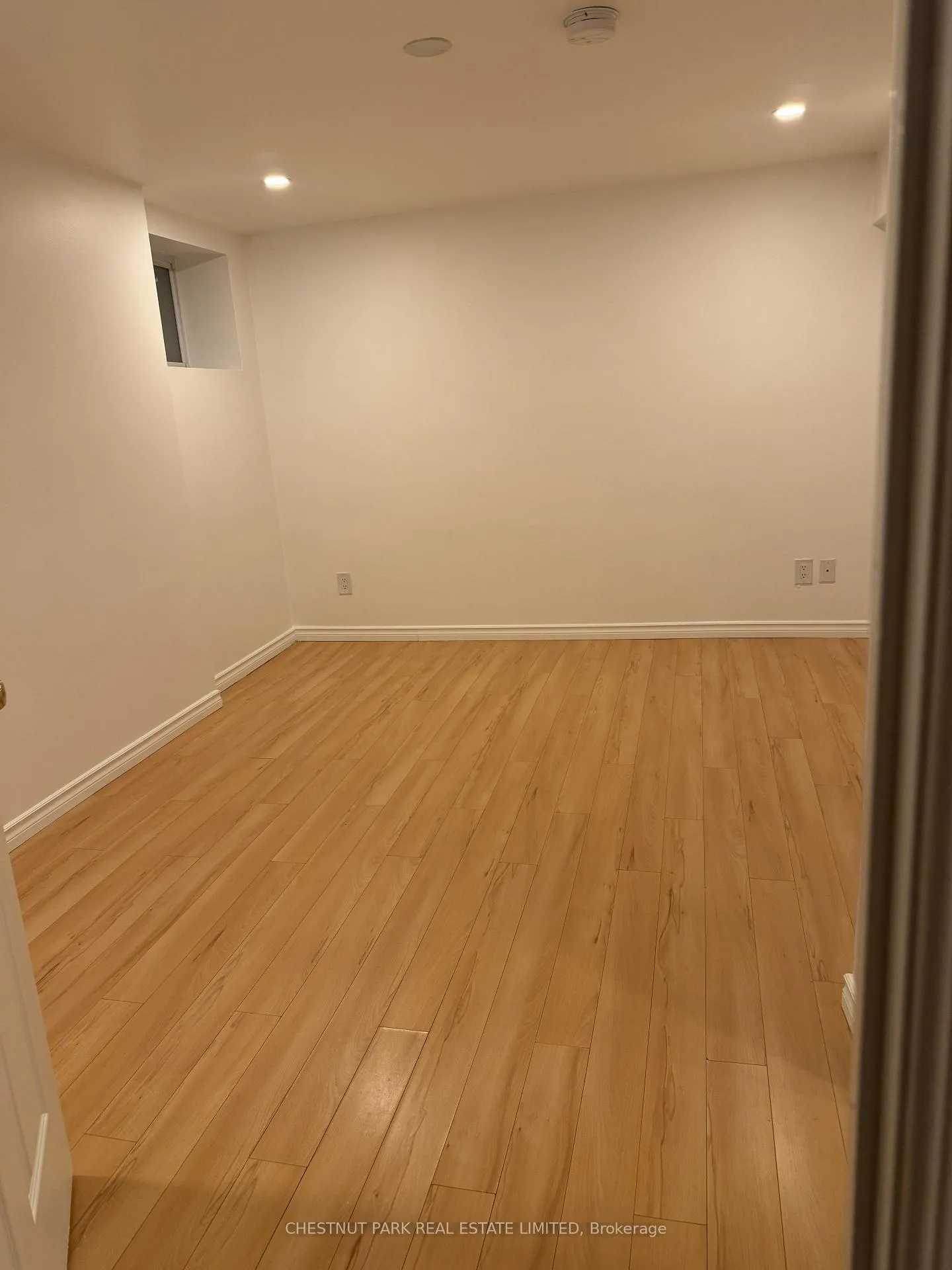 Photo 6 of Unit 3, 43 Elm Avenue, Toronto, Rosedale-Moore Park — HOMEH