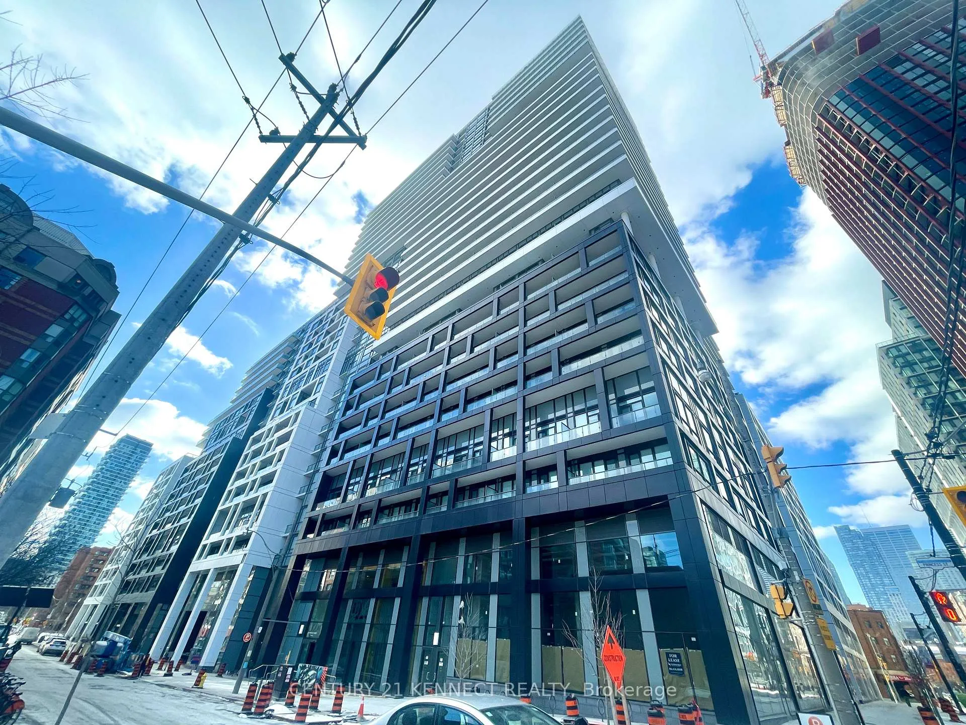 Front of Unit 807E, 70 Princess Street