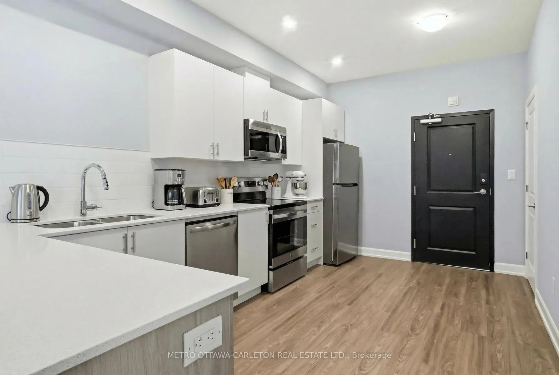 Photo 6 of Unit 209, 2396 Cleroux Crescent, Ottawa, Blackburn Hamlet (South) — HOMEH