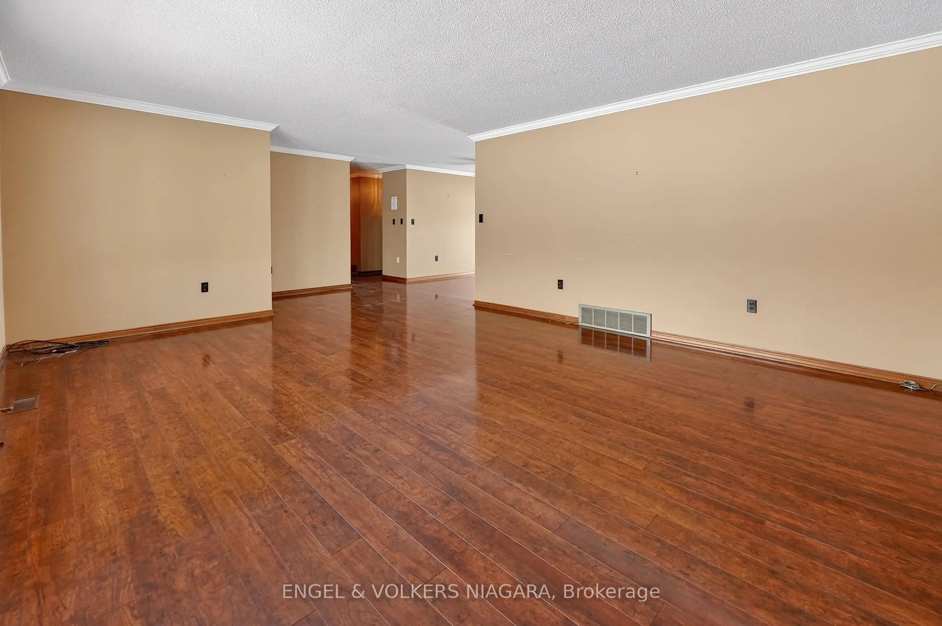 Photo 7 of 40298 Youngs Road N, Wainfleet, Marshville/Winger — HOMEH