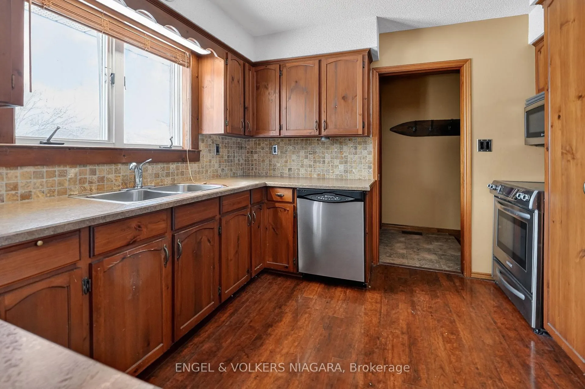 Photo 11 of 40298 Youngs Road N, Wainfleet, Marshville/Winger — HOMEH