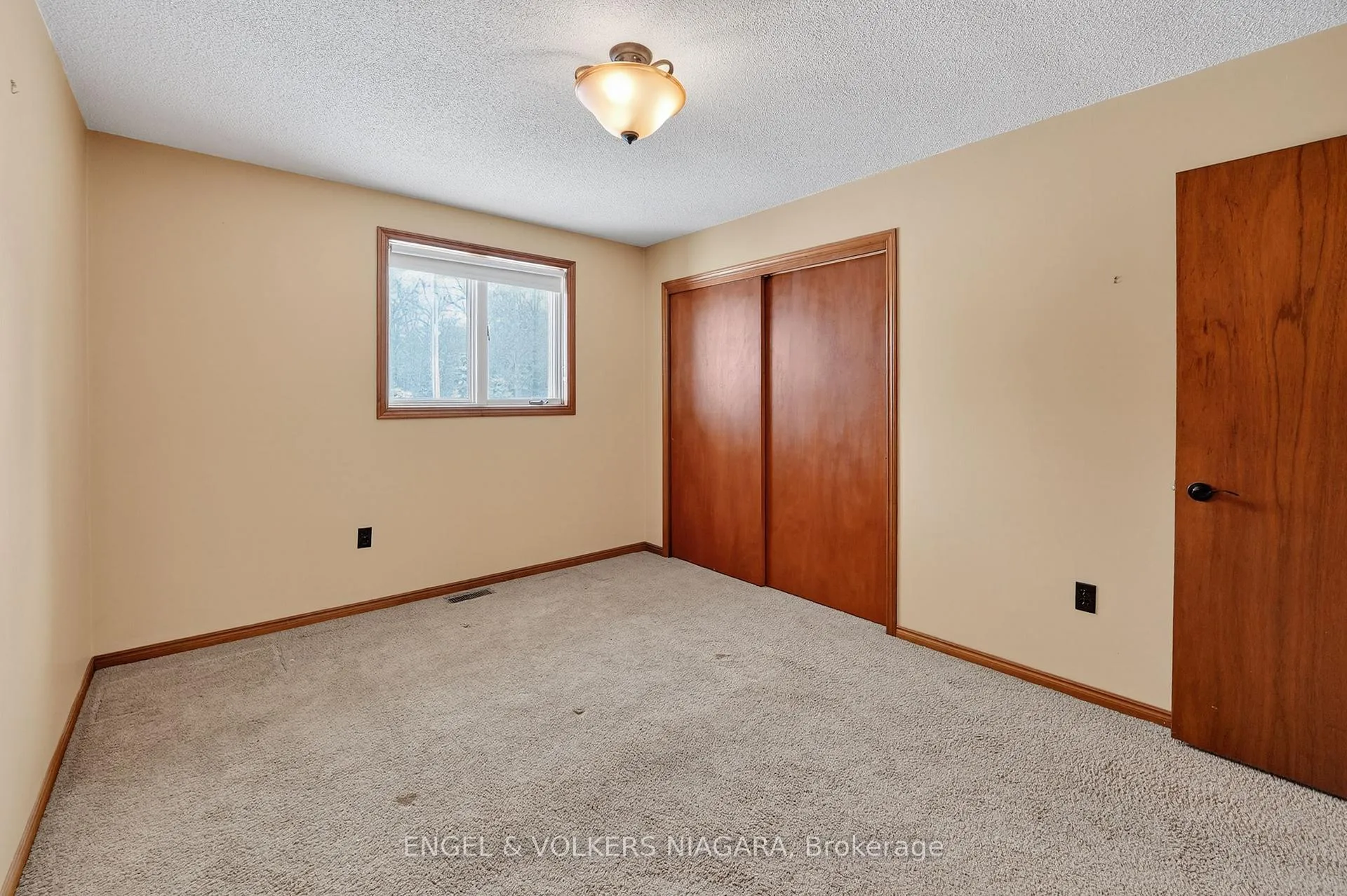 Photo 19 of 40298 Youngs Road N, Wainfleet, Marshville/Winger — HOMEH