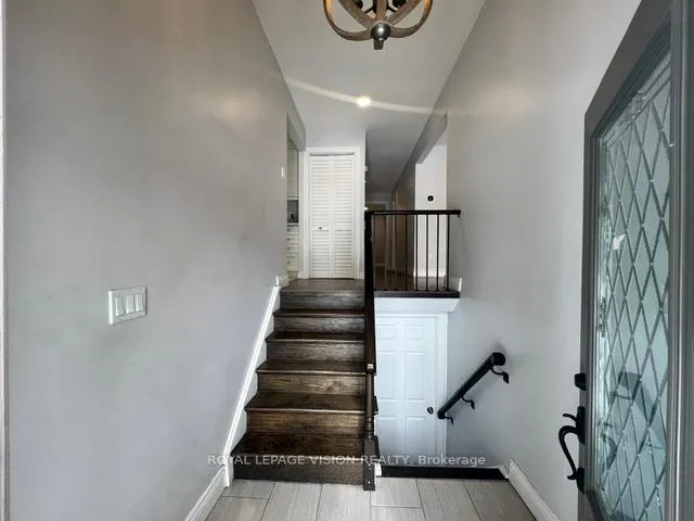 Photo 2 of Unit Upper, 461 Paddington Crescent, Oshawa, Centennial — HOMEH