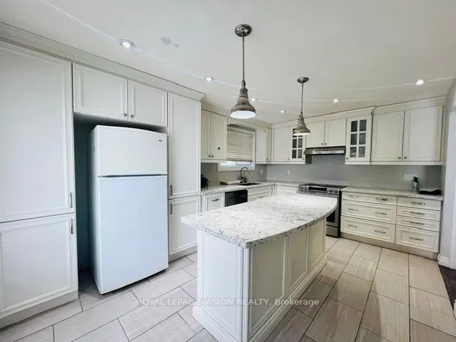 Photo 4 of Unit Upper, 461 Paddington Crescent, Oshawa, Centennial — HOMEH