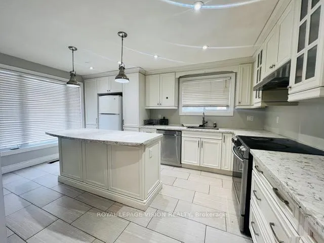Photo 5 of Unit Upper, 461 Paddington Crescent, Oshawa, Centennial — HOMEH