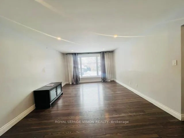 Photo 8 of Unit Upper, 461 Paddington Crescent, Oshawa, Centennial — HOMEH