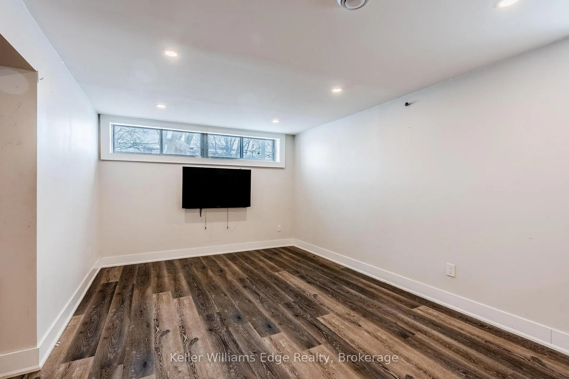 Photo 7 of Unit 2, 16 Ronaldshay Avenue, Hamilton, Greeningdon — HOMEH