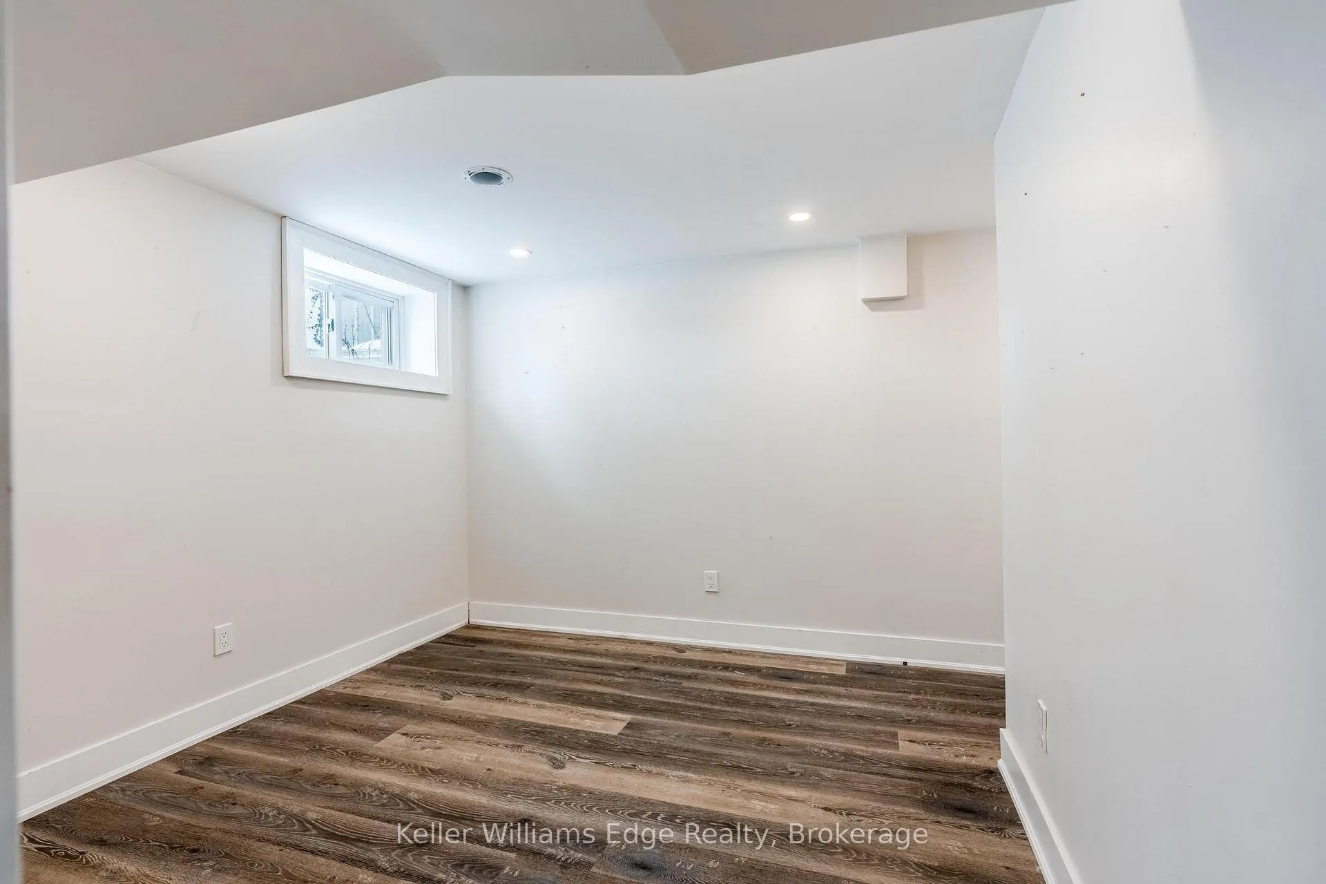 Photo 14 of Unit 2, 16 Ronaldshay Avenue, Hamilton, Greeningdon — HOMEH