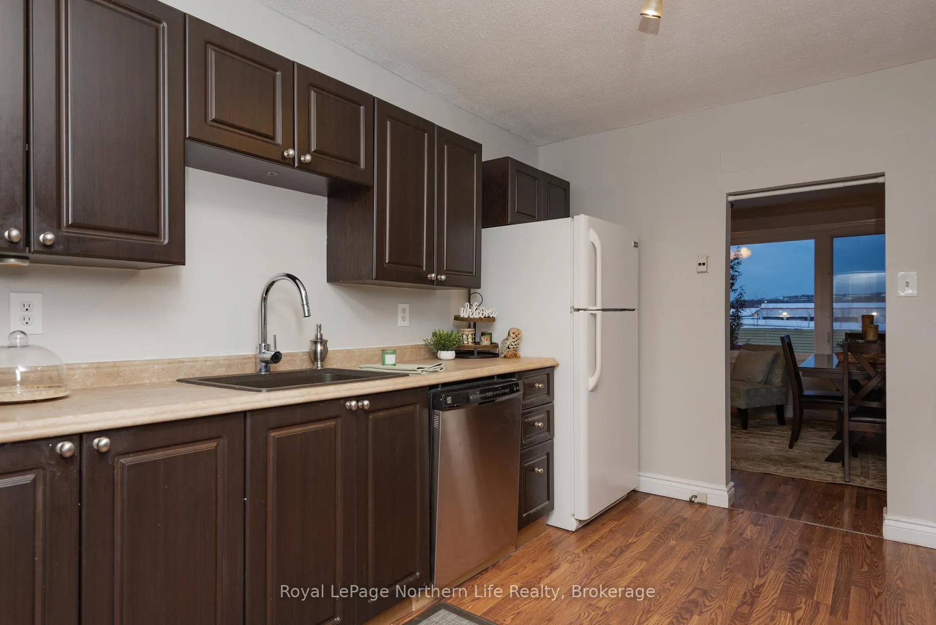 Photo 4 of 1631 Cholette Street, North Bay, Birchaven — HOMEH