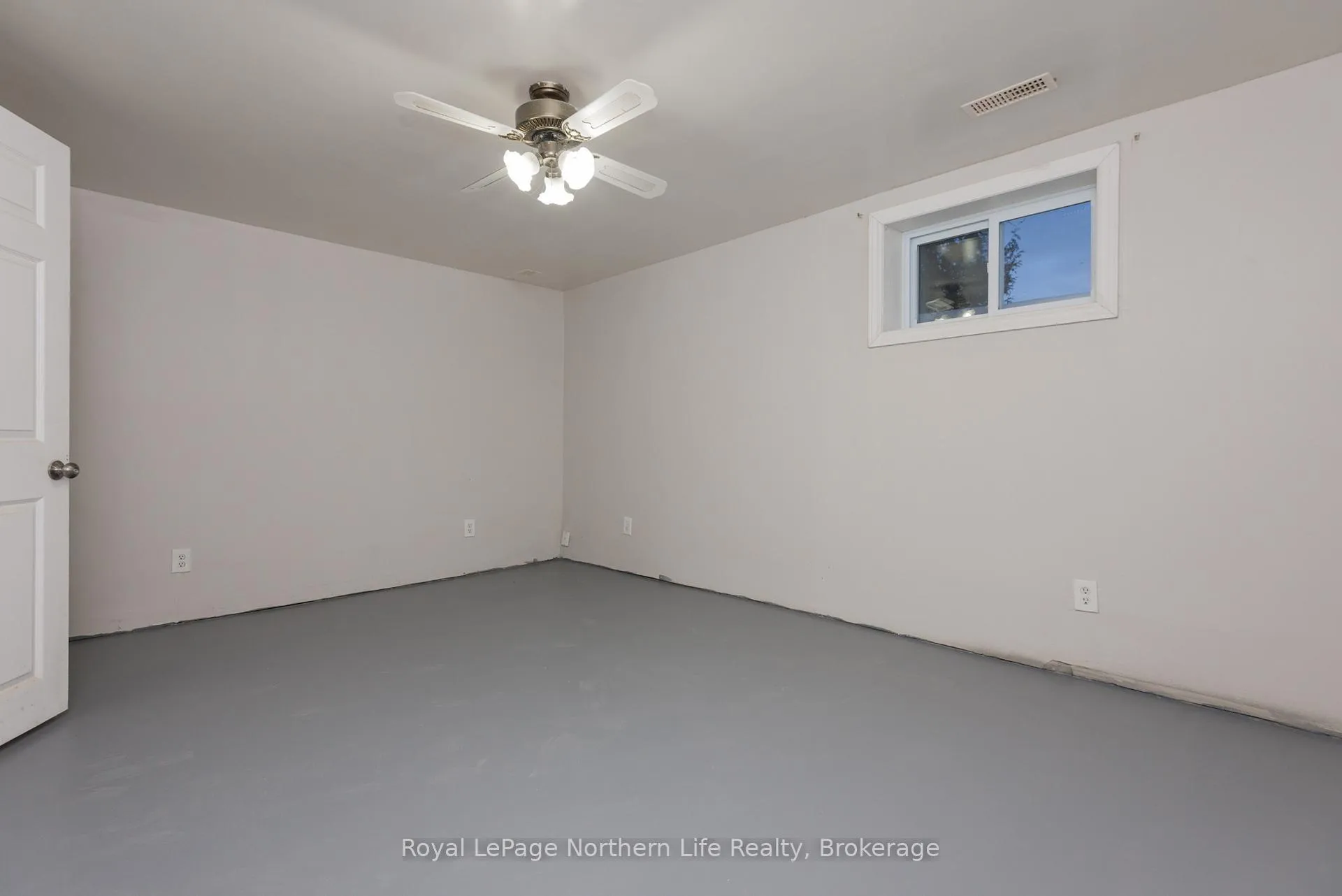 Photo 19 of 1631 Cholette Street, North Bay, Birchaven — HOMEH