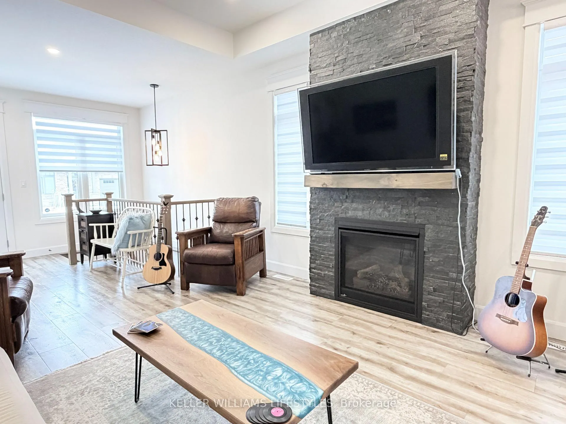 Photo 6 of Unit 41, 159 Collins Way, Strathroy-Caradoc, SE — HOMEH