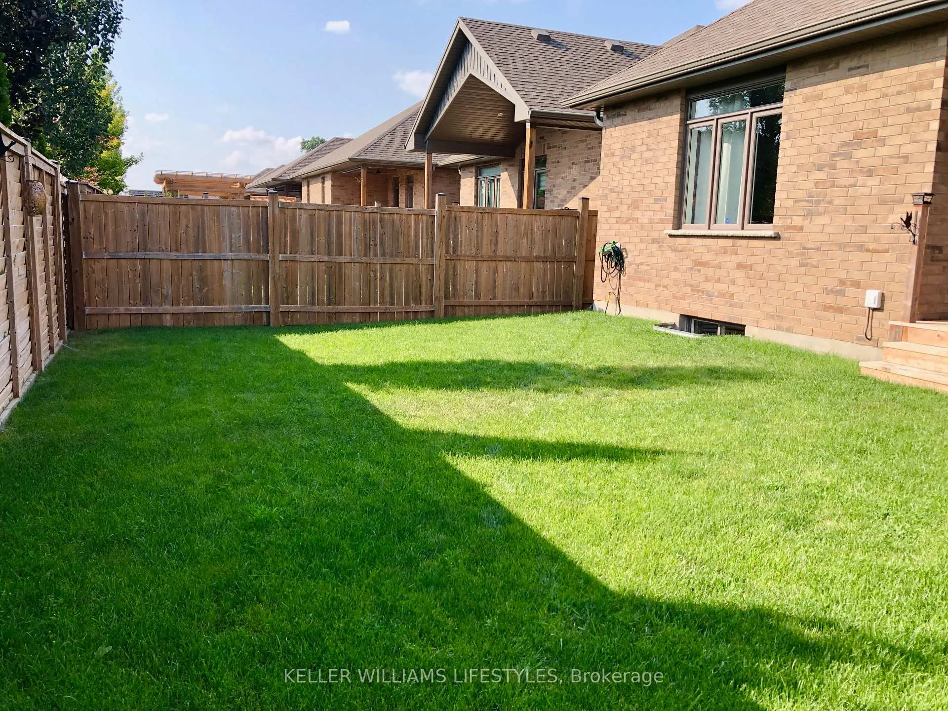 Photo 33 of Unit 41, 159 Collins Way, Strathroy-Caradoc, SE — HOMEH