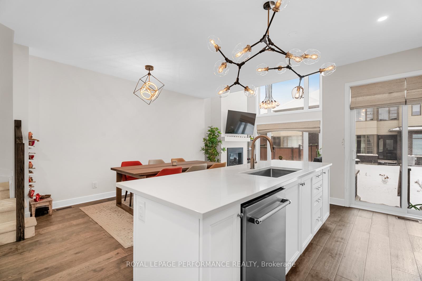 Photo 12 of 333 Wabasso Lane, Ottawa, Leitrim — HOMEH