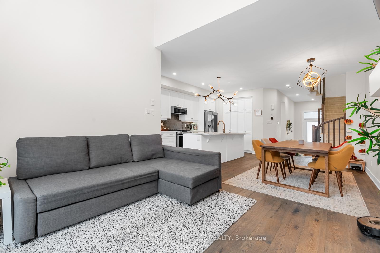 Photo 18 of 333 Wabasso Lane, Ottawa, Leitrim — HOMEH