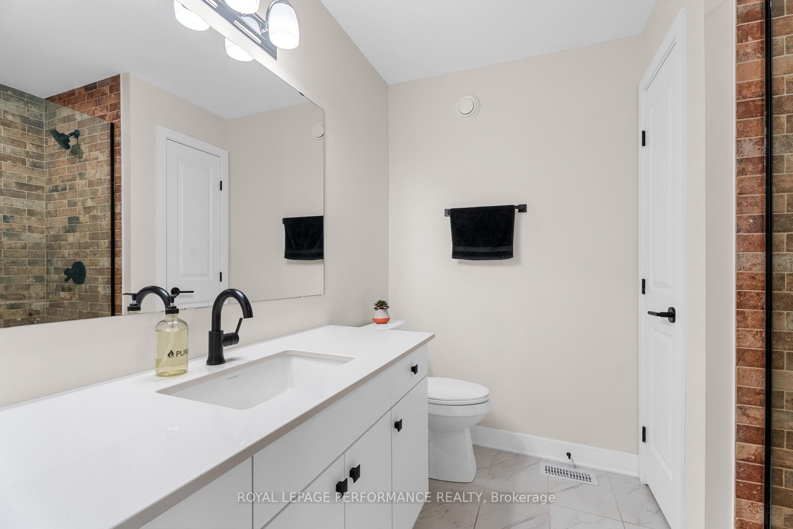 Photo 28 of 333 Wabasso Lane, Ottawa, Leitrim — HOMEH