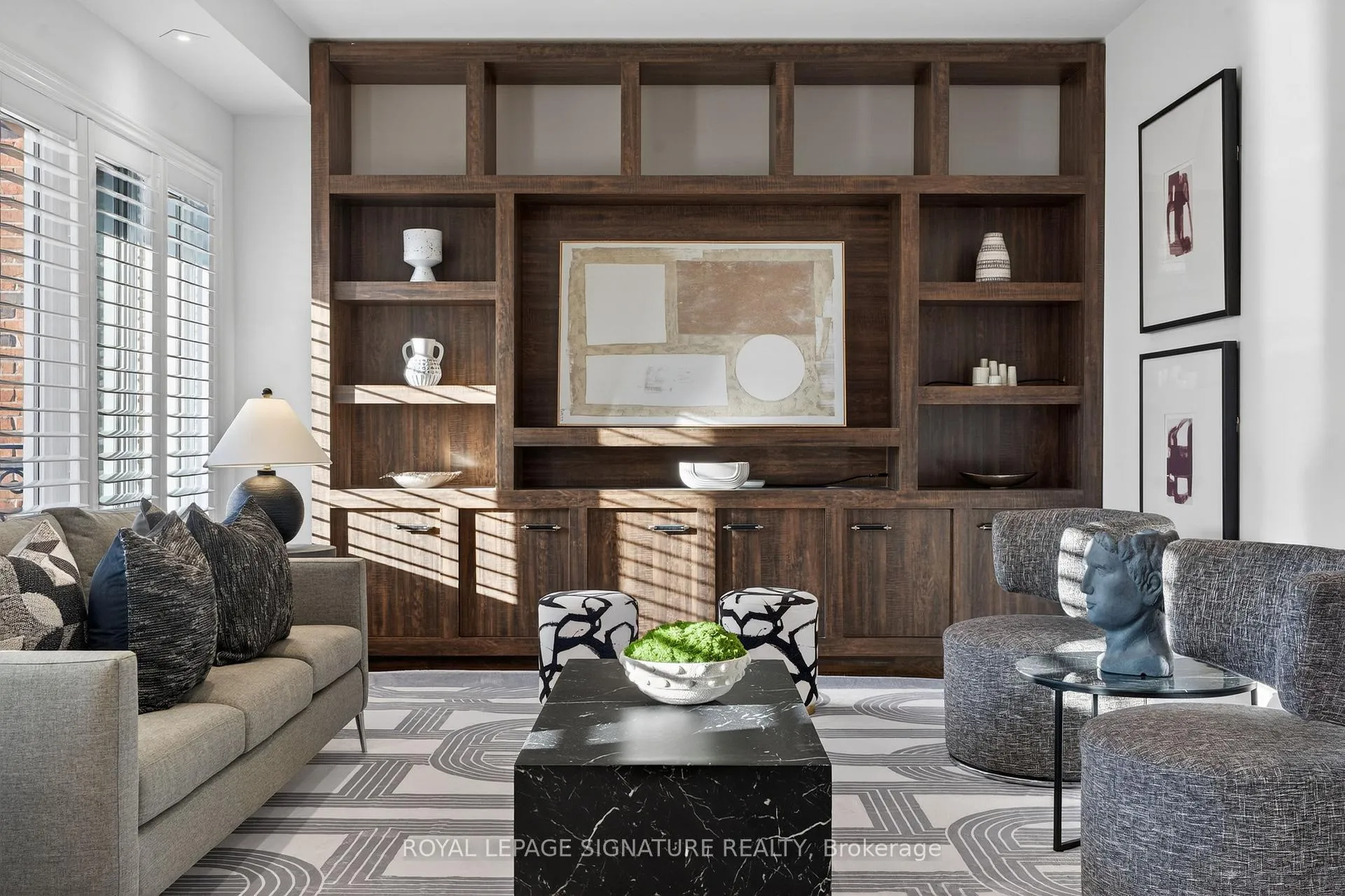Photo 15 of 34 Gesher Crescent, Vaughan, Patterson — HOMEH