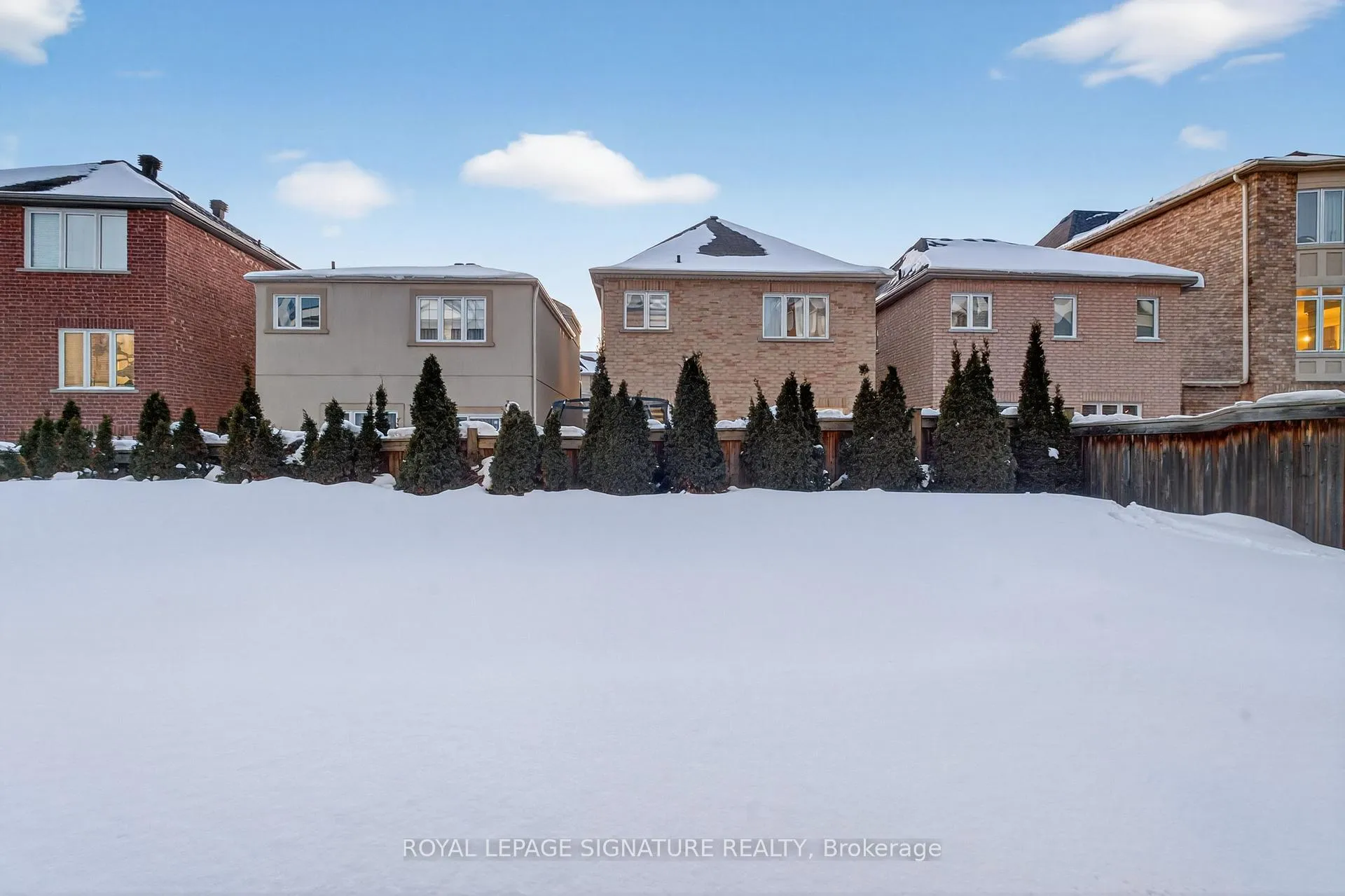 Photo 48 of 34 Gesher Crescent, Vaughan, Patterson — HOMEH