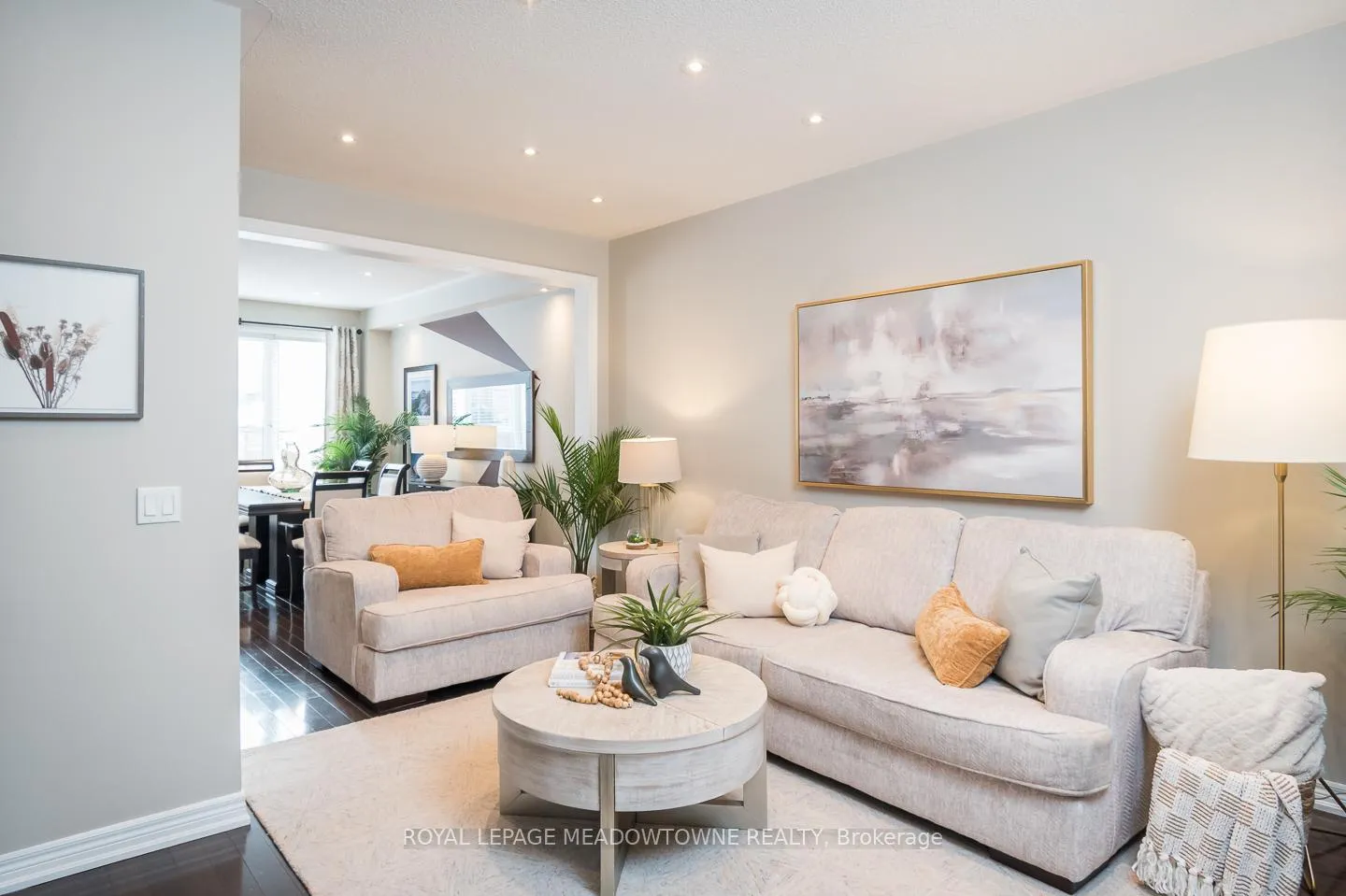 Photo 10 of 843 Miltonbrook Crescent, Milton, Willmott — HOMEH