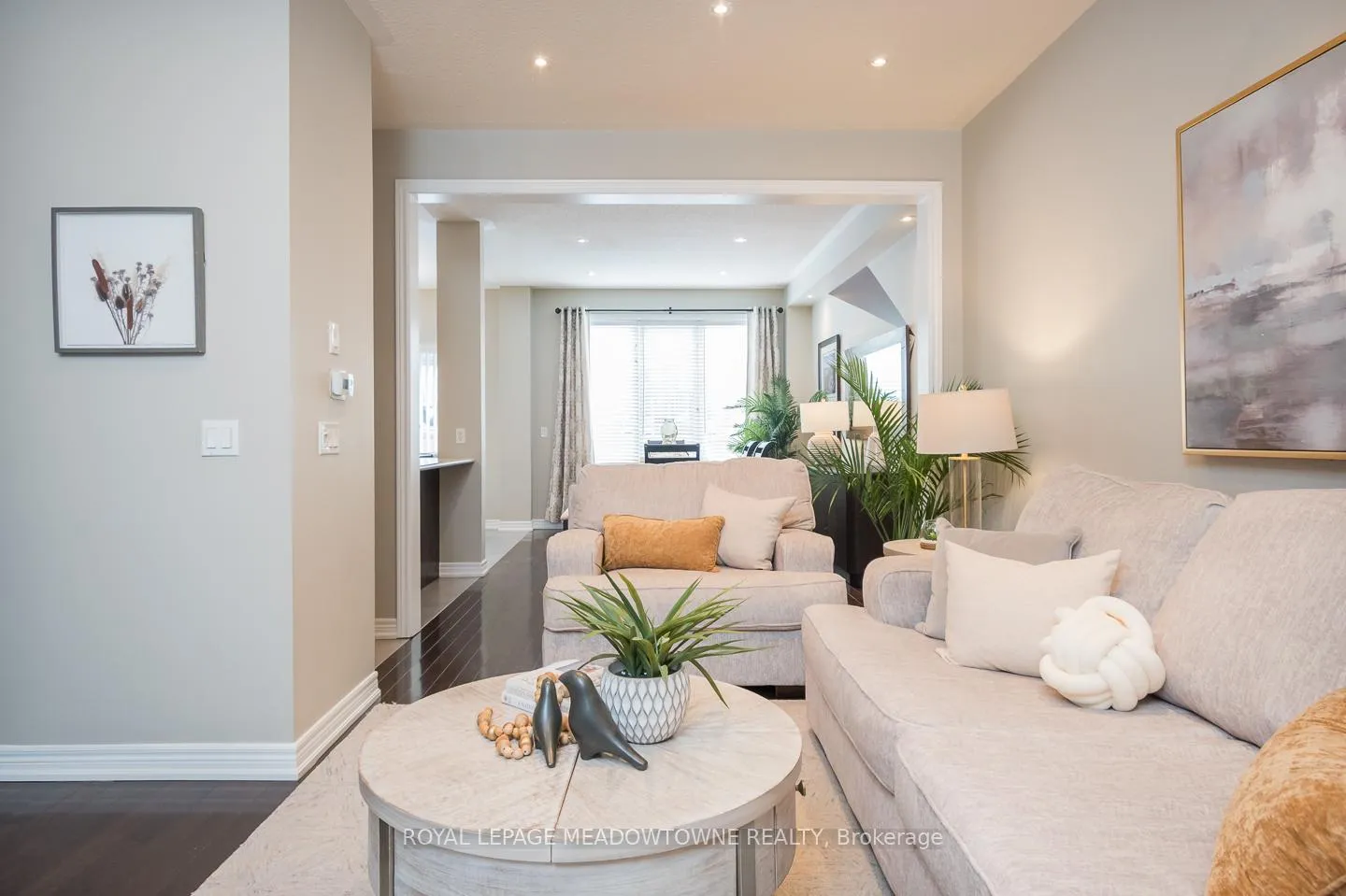 Photo 11 of 843 Miltonbrook Crescent, Milton, Willmott — HOMEH