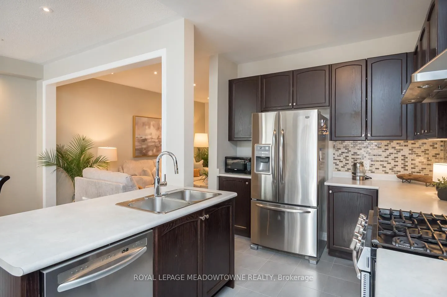 Photo 17 of 843 Miltonbrook Crescent, Milton, Willmott — HOMEH