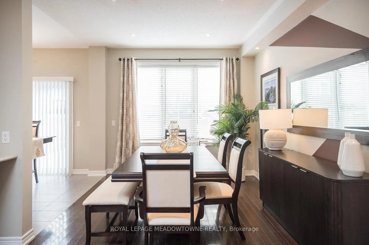 Photo 19 of 843 Miltonbrook Crescent, Milton, Willmott — HOMEH