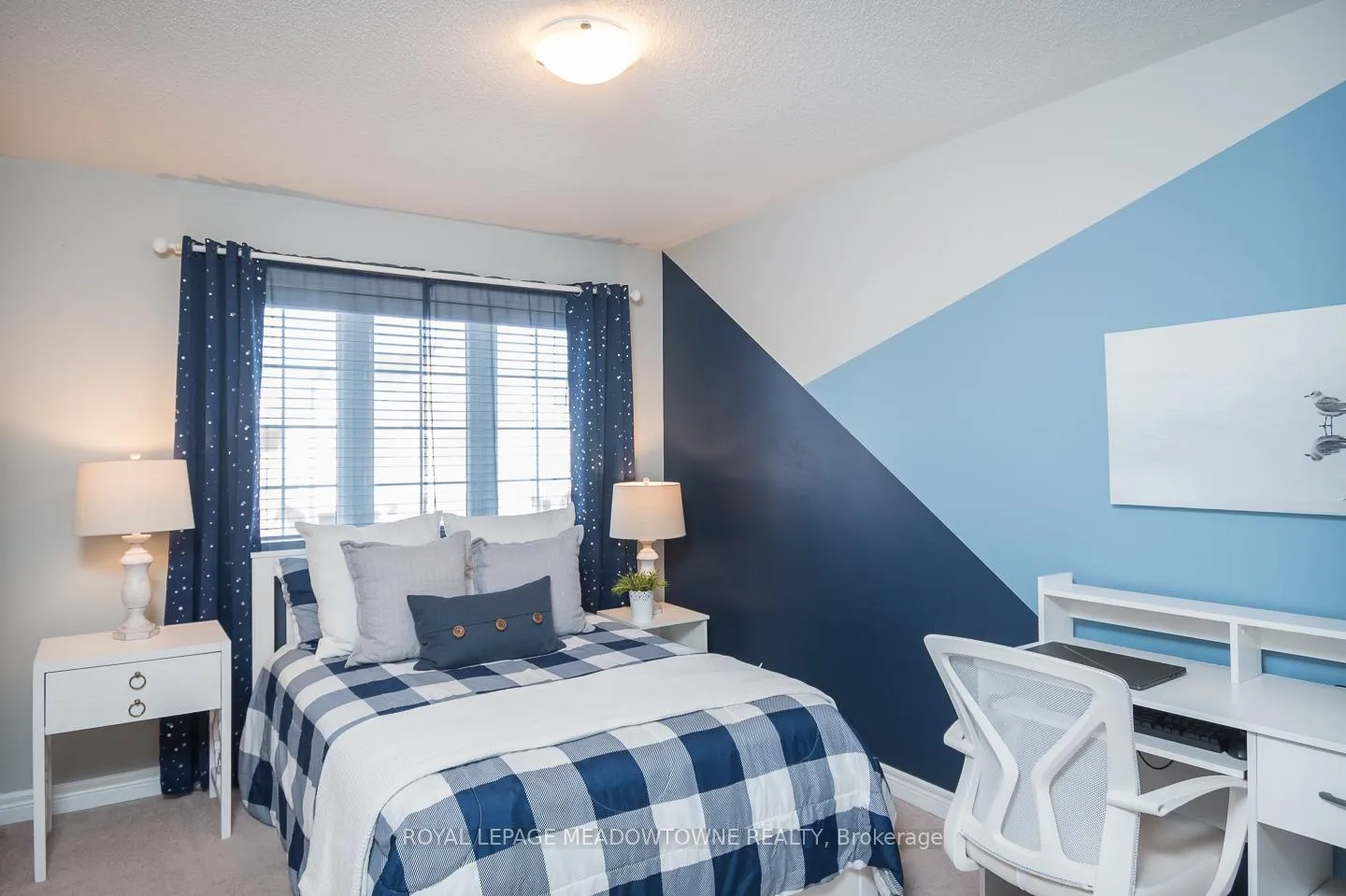 Photo 24 of 843 Miltonbrook Crescent, Milton, Willmott — HOMEH