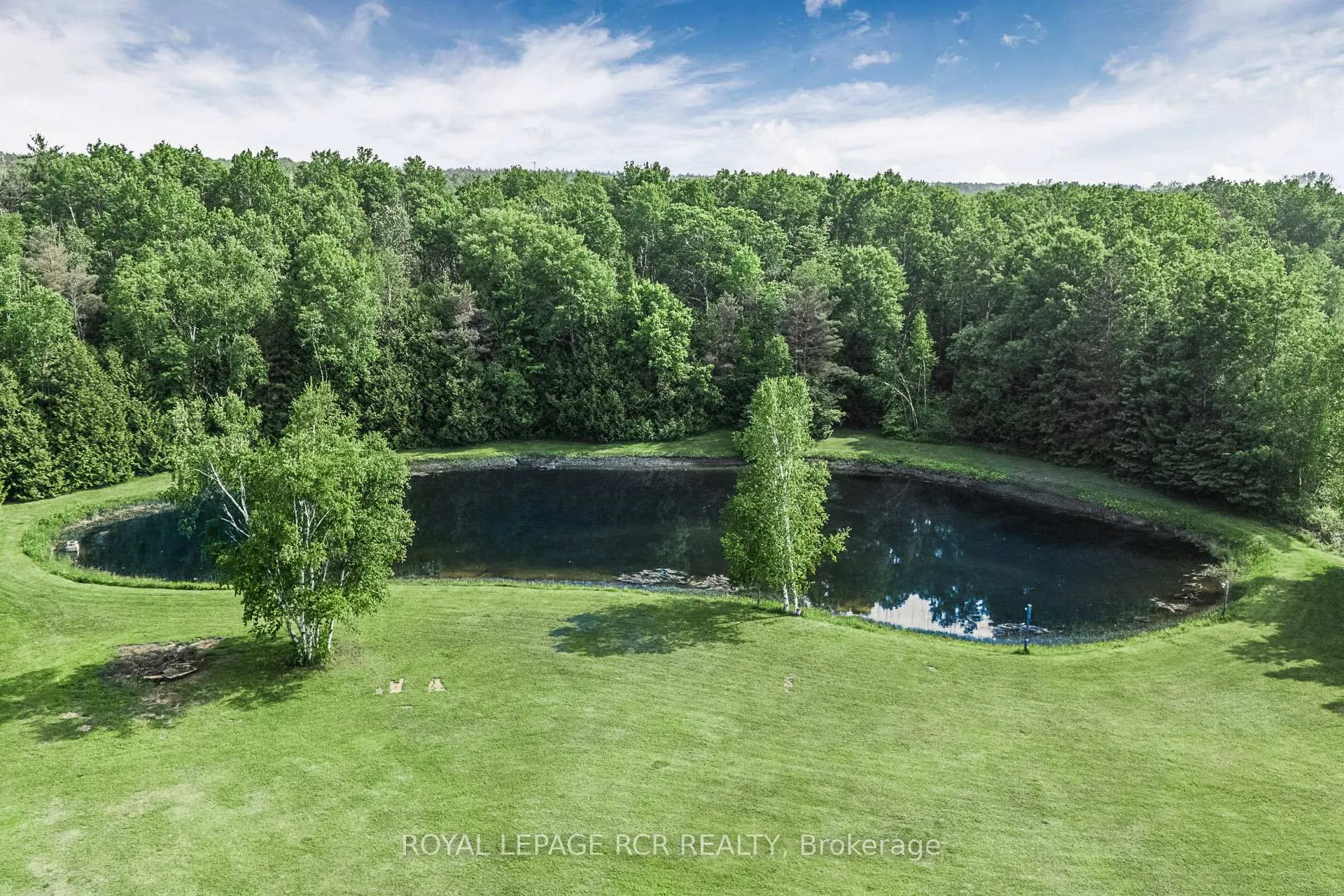 Photo 4 of 443 Feasby Road, Uxbridge, Rural Uxbridge — HOMEH