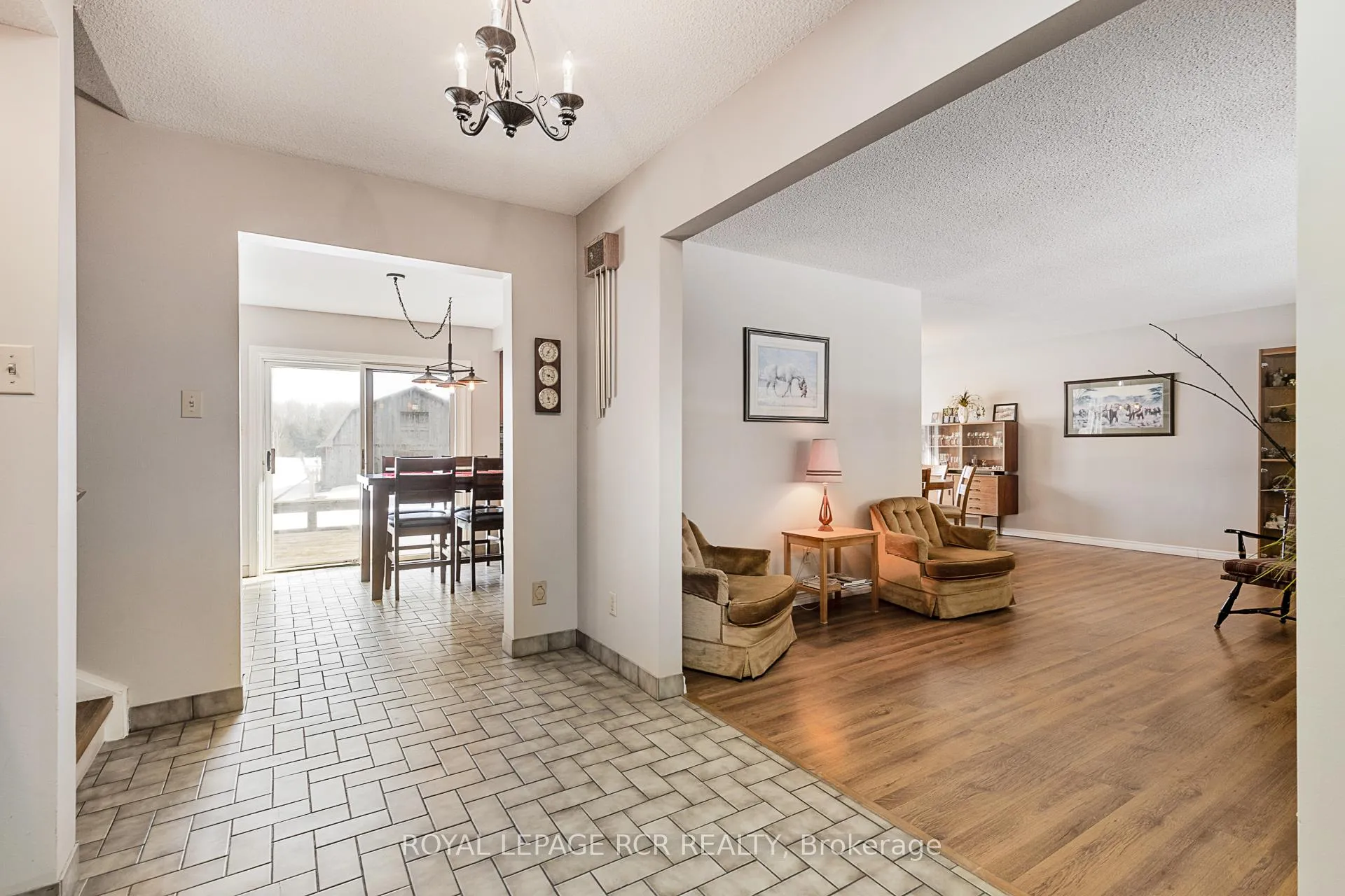 Photo 10 of 443 Feasby Road, Uxbridge, Rural Uxbridge — HOMEH