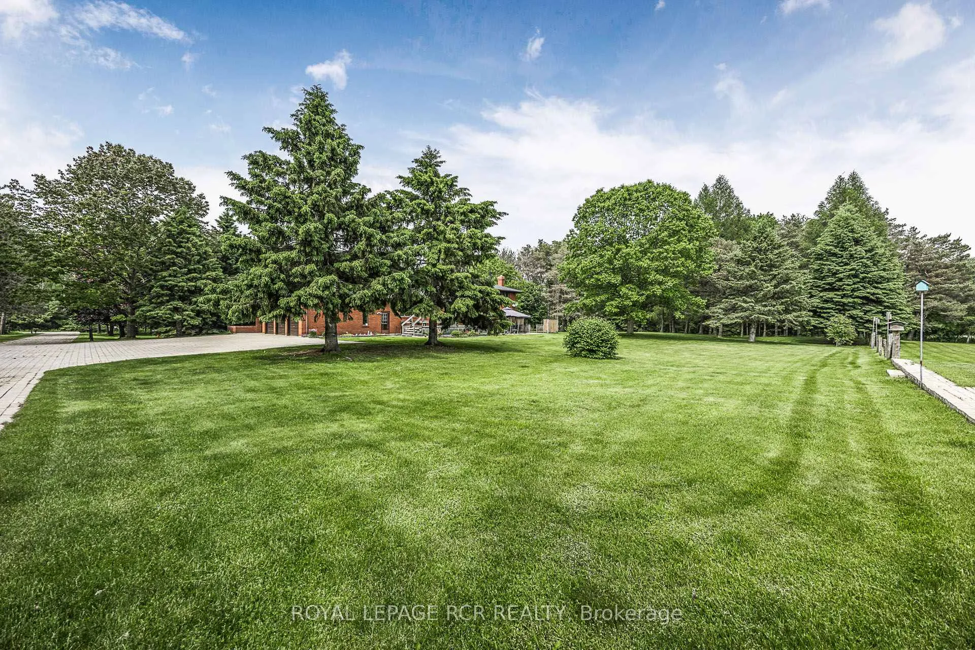 Photo 40 of 443 Feasby Road, Uxbridge, Rural Uxbridge — HOMEH