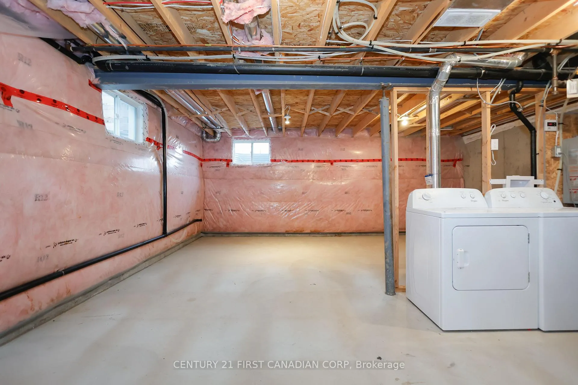 Photo 36 of Unit 9, 2040 Shore Road, London, South A — HOMEH