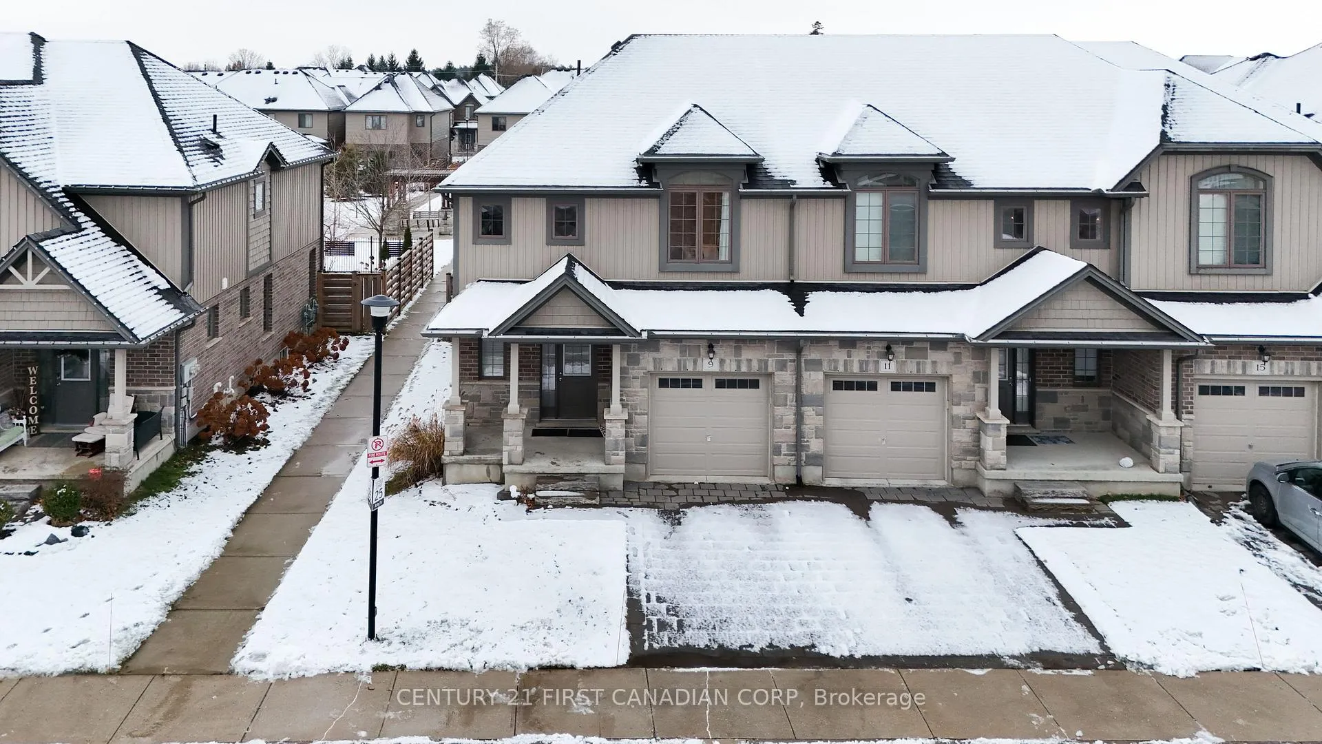 Photo 44 of Unit 9, 2040 Shore Road, London, South A — HOMEH
