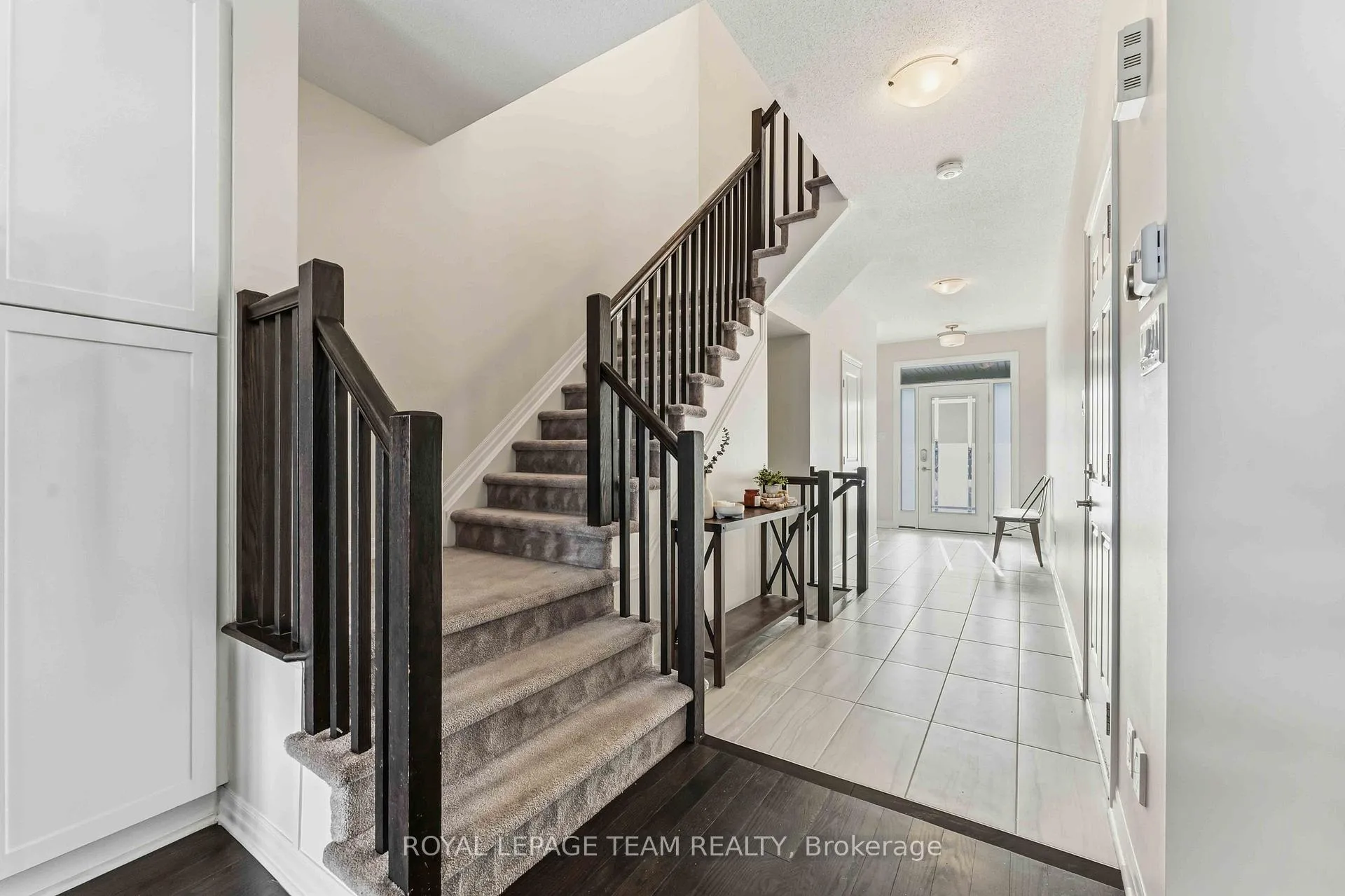 Photo 4 of 133 Chevron Place, Ottawa, Mer Bleue/Bradley Estates/Anderson Park — HOMEH