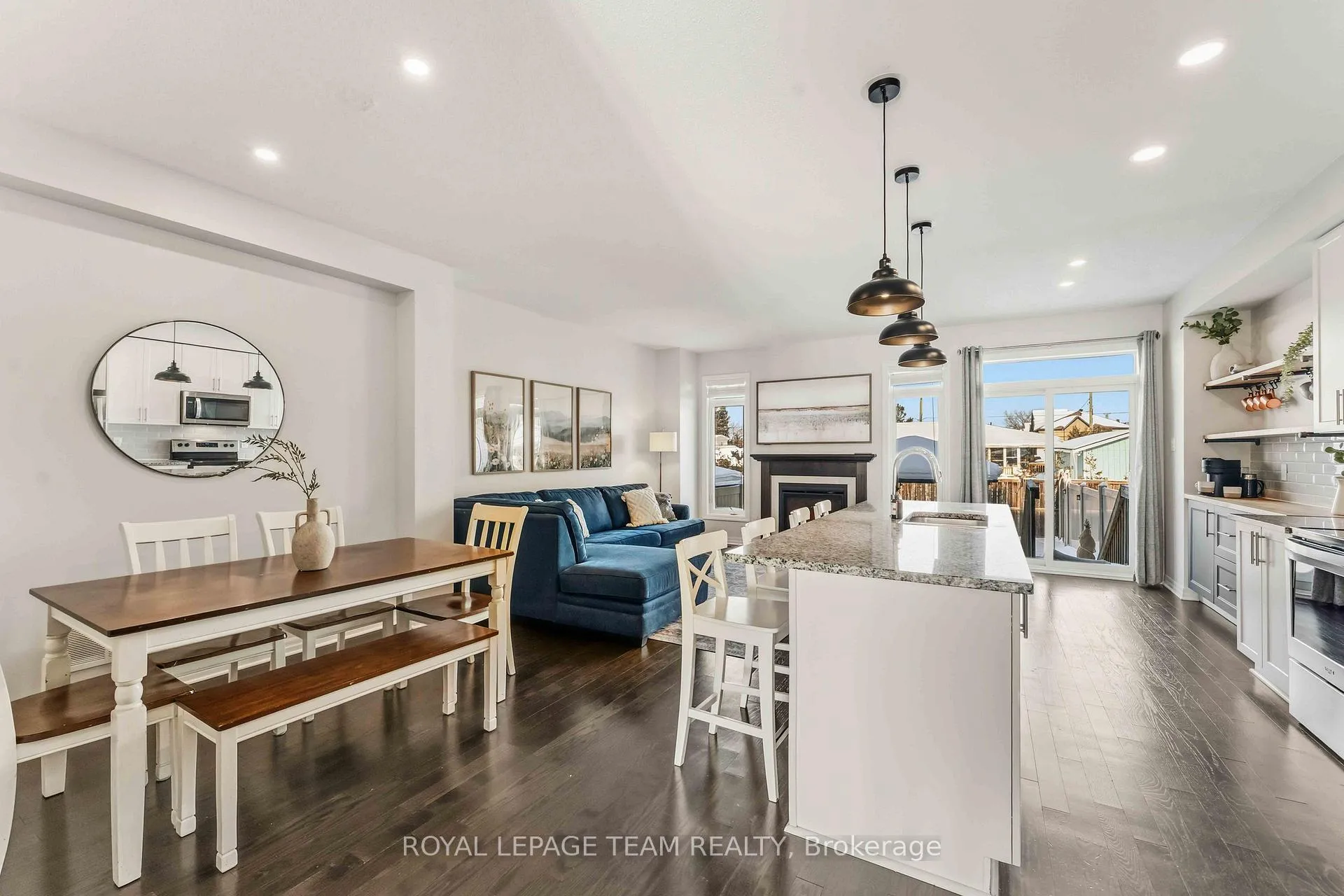 Photo 5 of 133 Chevron Place, Ottawa, Mer Bleue/Bradley Estates/Anderson Park — HOMEH