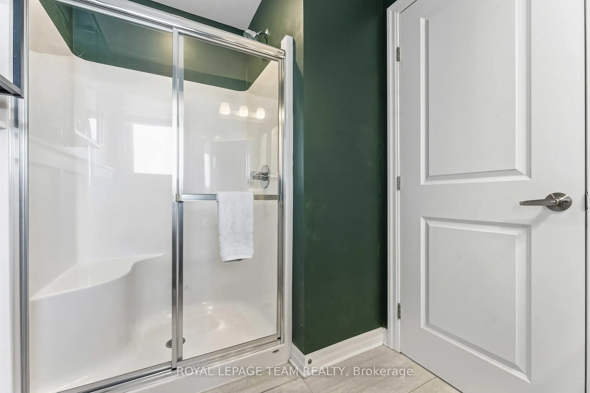 Photo 26 of 133 Chevron Place, Ottawa, Mer Bleue/Bradley Estates/Anderson Park — HOMEH
