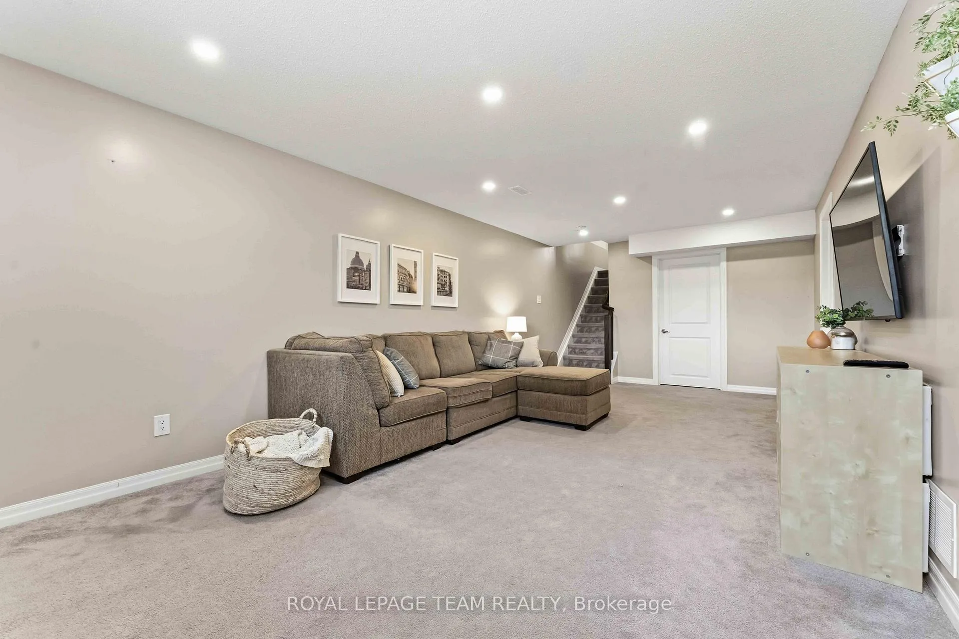 Photo 36 of 133 Chevron Place, Ottawa, Mer Bleue/Bradley Estates/Anderson Park — HOMEH