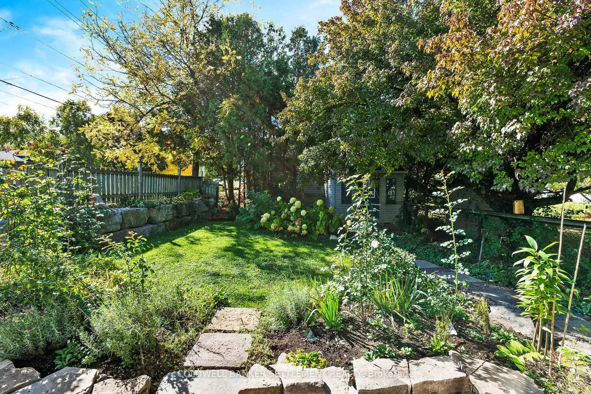 Photo 43 of 2 Sinclair Street, Perth — HOMEH