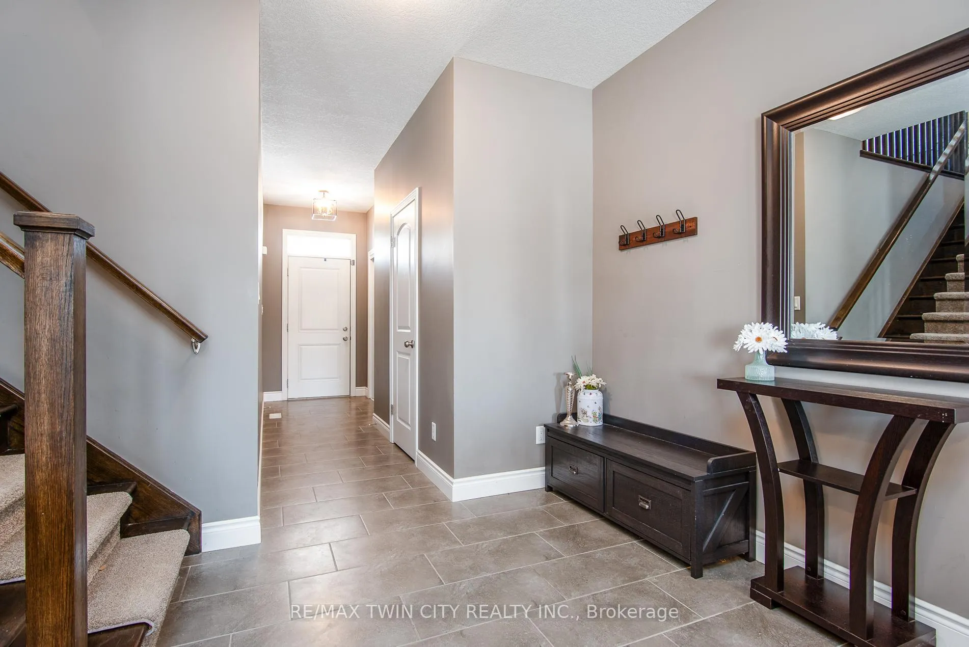Photo 21 of 209 Ladyslipper Drive, Waterloo — HOMEH
