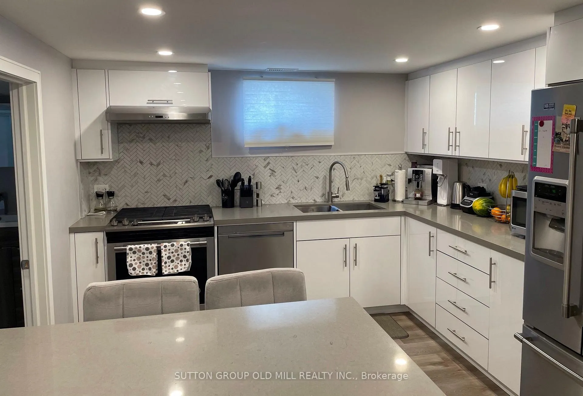 Photo 4 of Unit Lower, 79 Barrhead Crescent, Etobicoke, Rexdale-Kipling — HOMEH