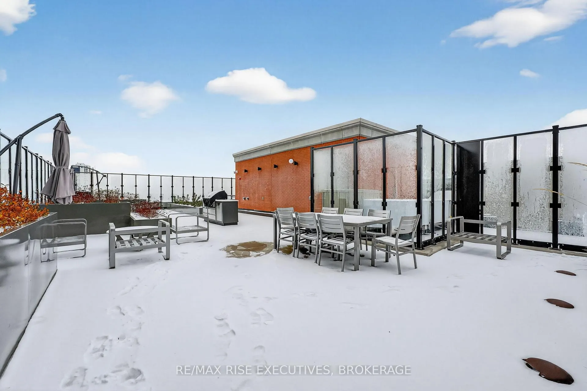 Photo 27 of Unit 813, 223 Princess Street, Kingston, East of Sir John A. Blvd — HOMEH