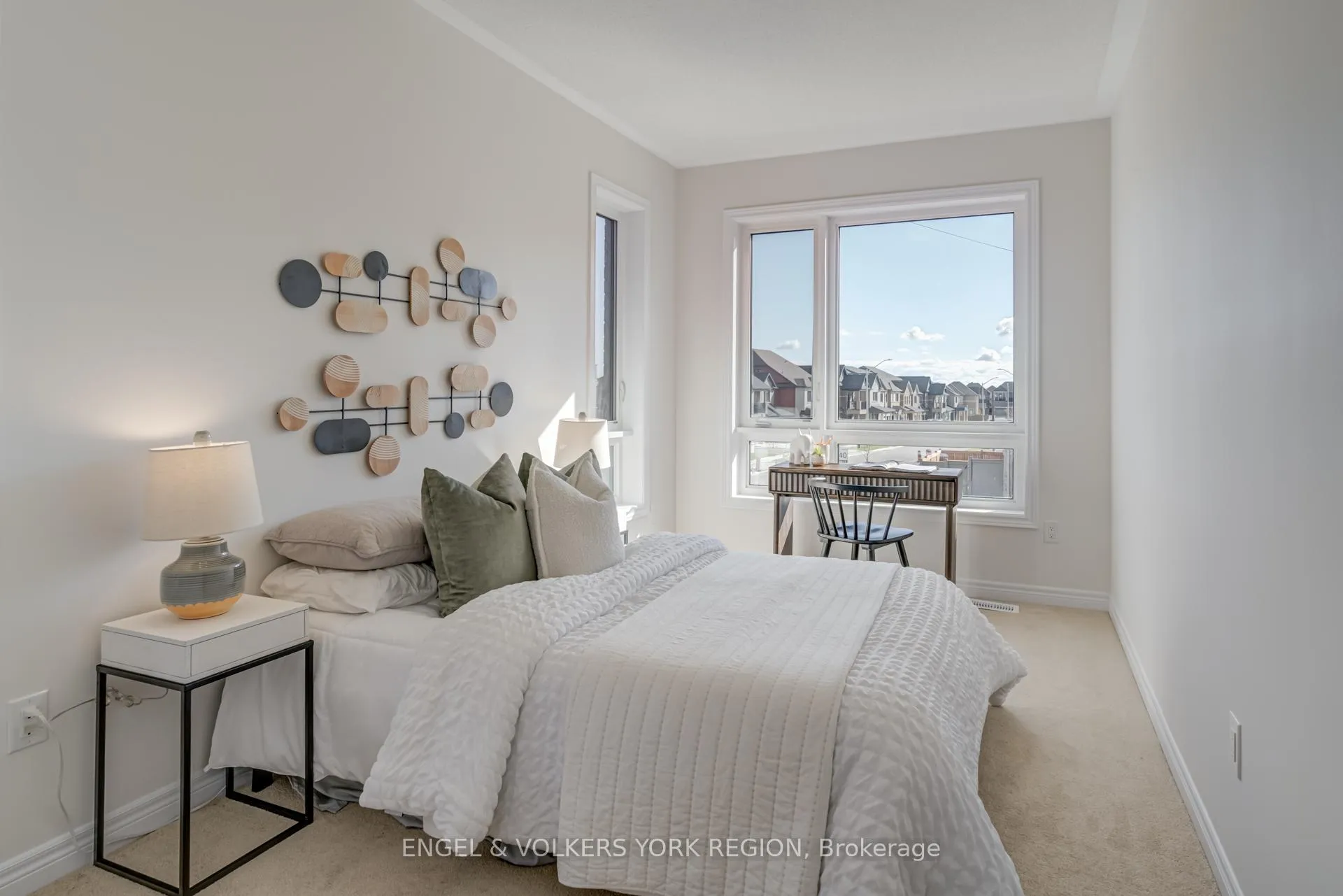 Photo 27 of 156 Mumbai Drive, Markham, Middlefield — HOMEH