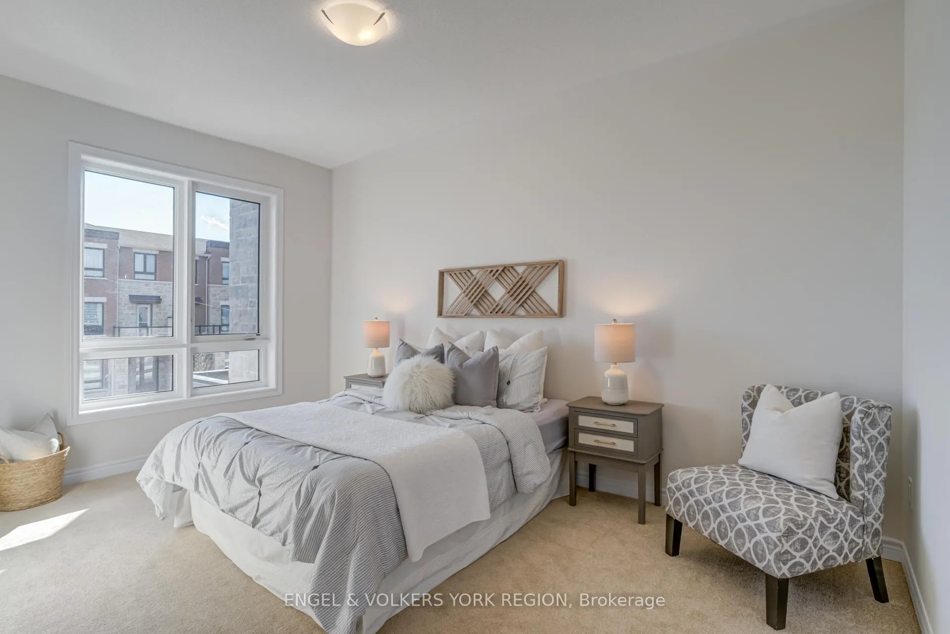 Photo 28 of 156 Mumbai Drive, Markham, Middlefield — HOMEH