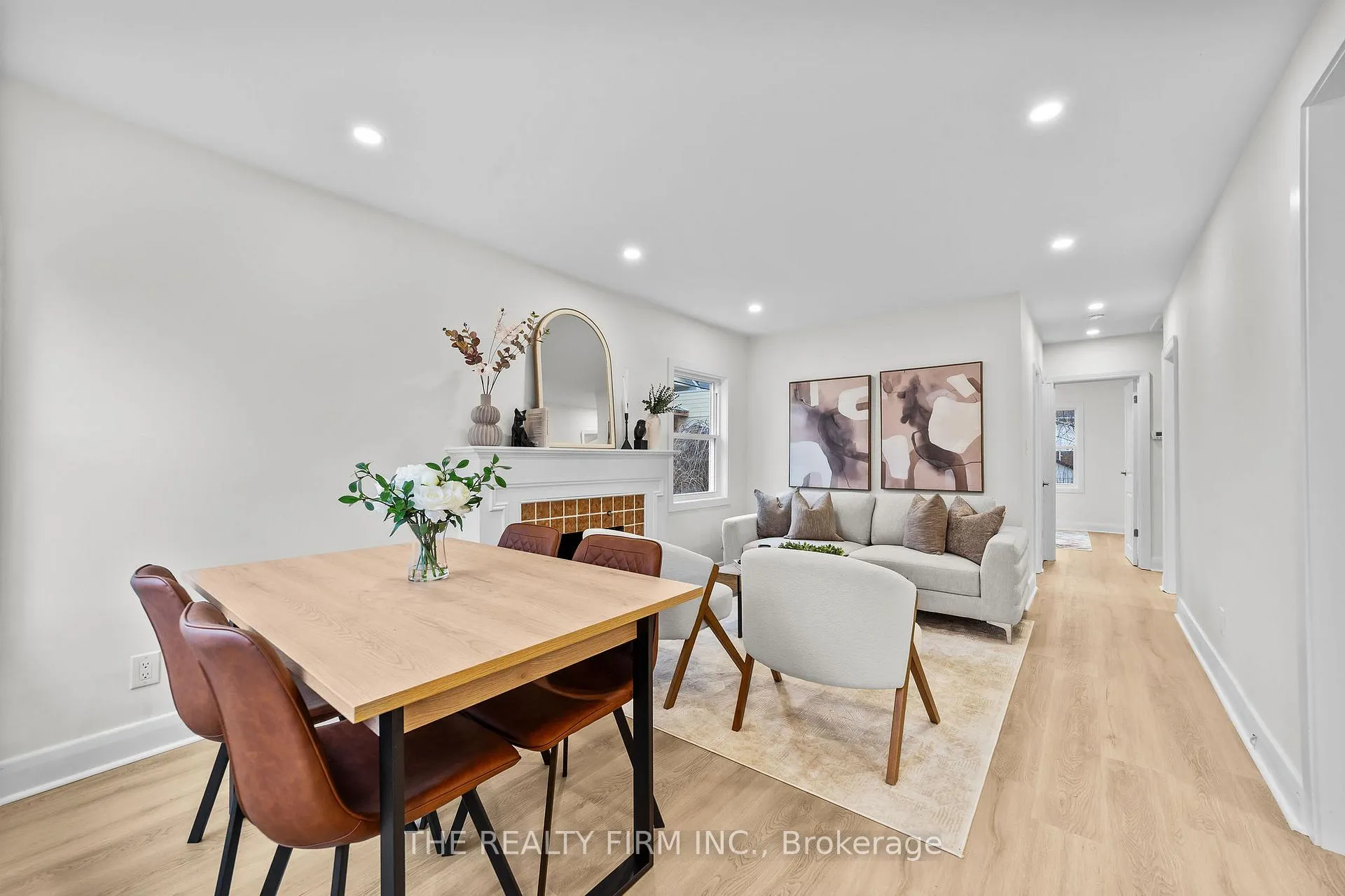 Photo 6 of 271 Herkimer Street, London, South H — HOMEH