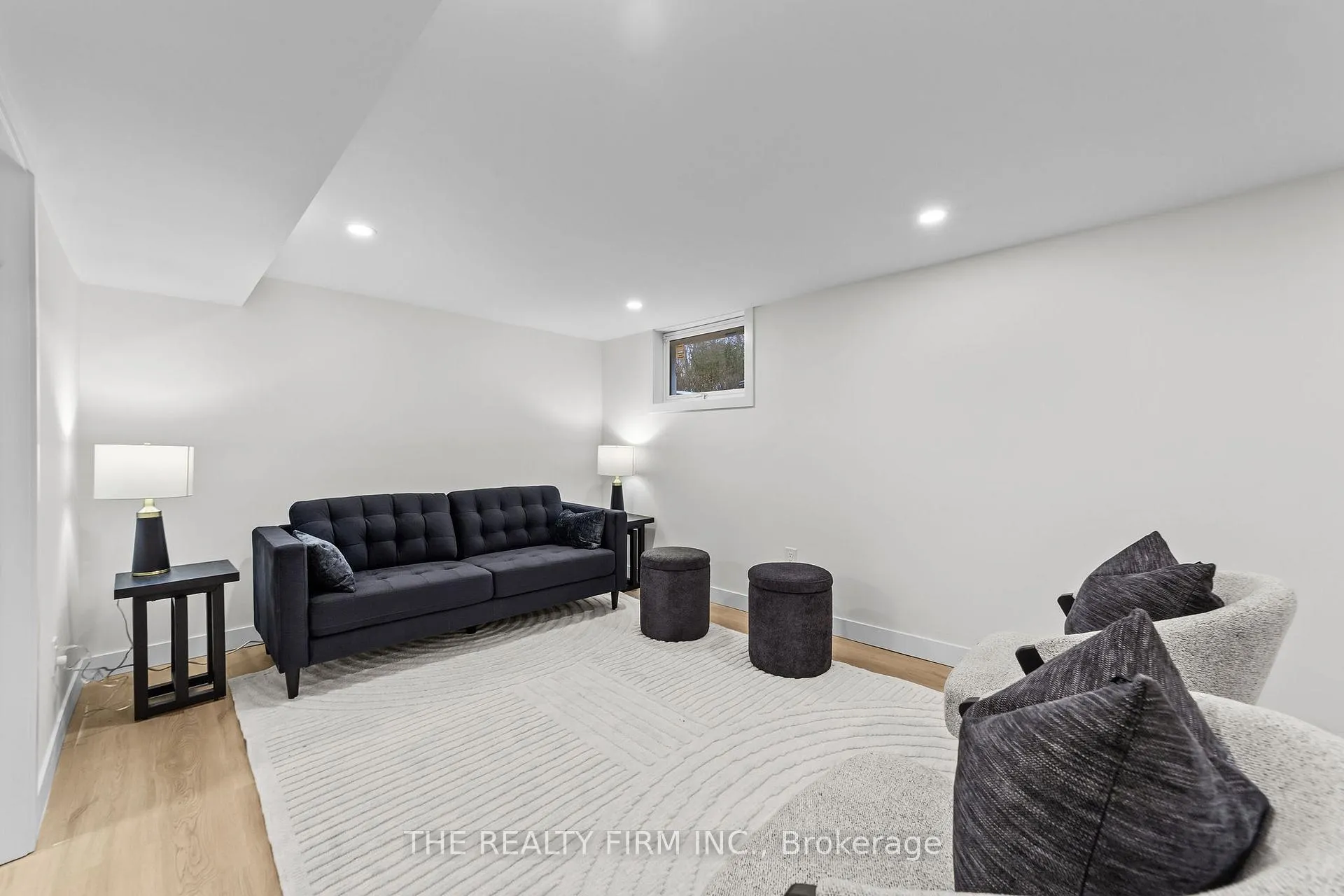 Photo 22 of 271 Herkimer Street, London, South H — HOMEH