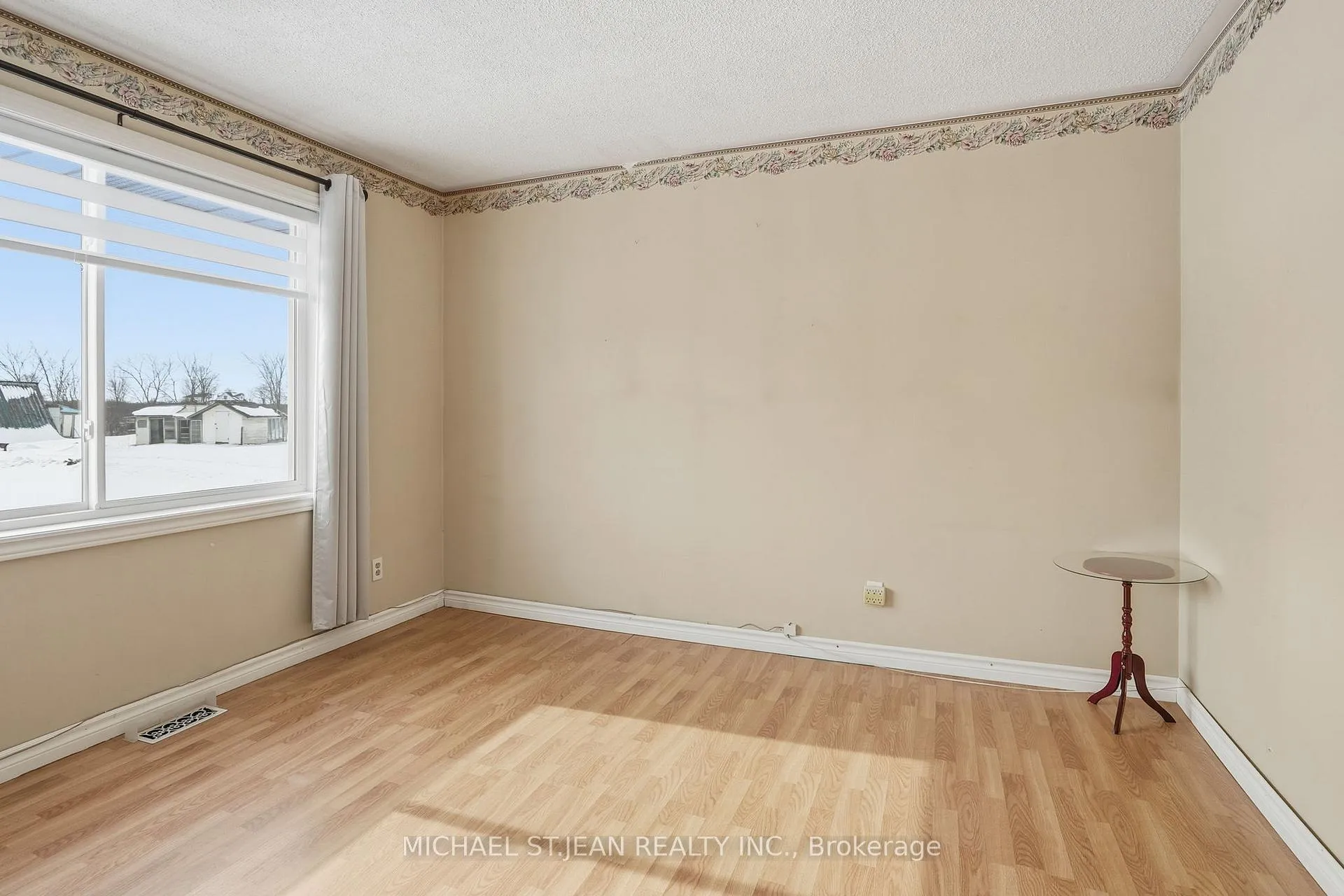 Photo 20 of 1254 Townline Road E, Haldimand — HOMEH