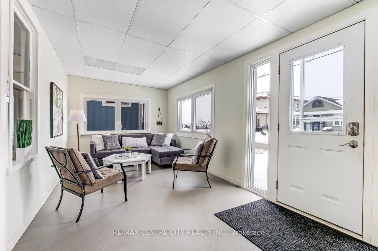 Photo 3 of 209 Adelaide Street, Central Elgin, Port Stanley — HOMEH
