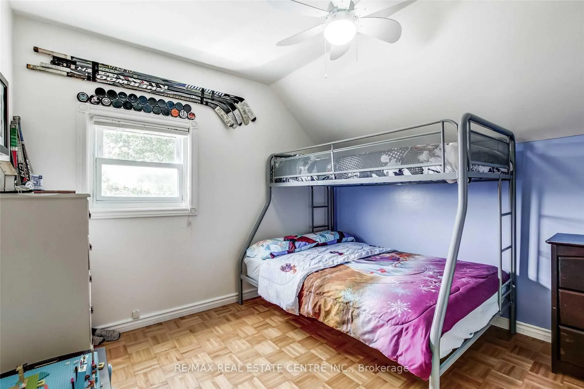 Photo 17 of 755 Chippawa Road, Port Colborne, Bethel — HOMEH